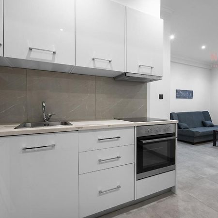 B&W, Nilie Hospitality Mgmt Apartment Thessaloniki Exterior photo